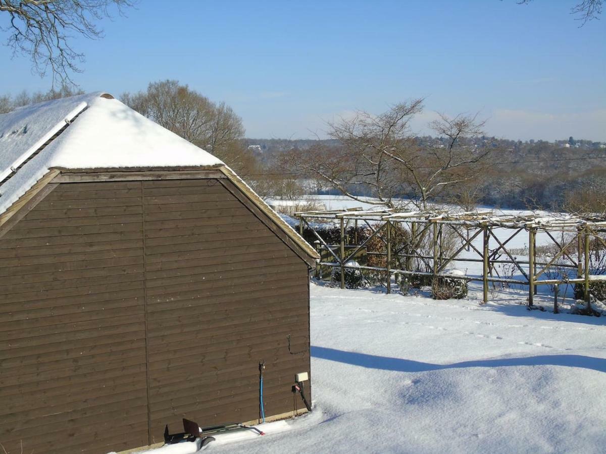 Bond'S Cottage Barn Royal Tunbridge Wells Exterior foto